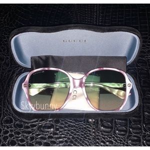 GUCCI AR - Marble Lavender/Green Sunglasses 💕